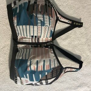 NWOT Victoria secret knockout sports bra